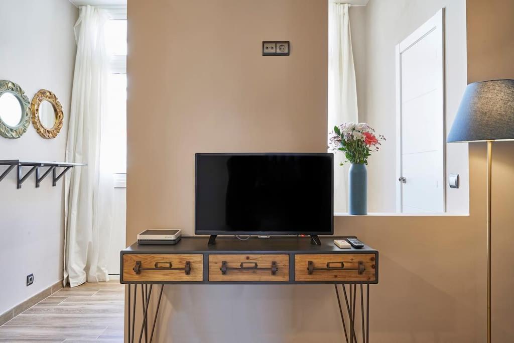 Bebarceloner Sants Apartments - 2 Bedrooms Εξωτερικό φωτογραφία