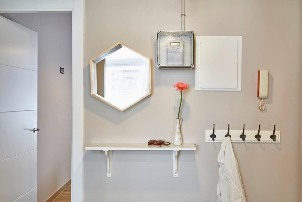 Bebarceloner Sants Apartments - 2 Bedrooms Εξωτερικό φωτογραφία