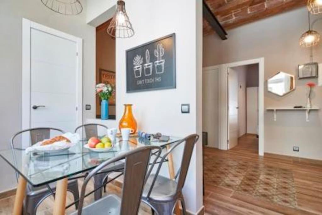Bebarceloner Sants Apartments - 2 Bedrooms Εξωτερικό φωτογραφία